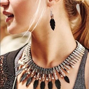 Stella & Dot Raven Necklace and Earrings Set